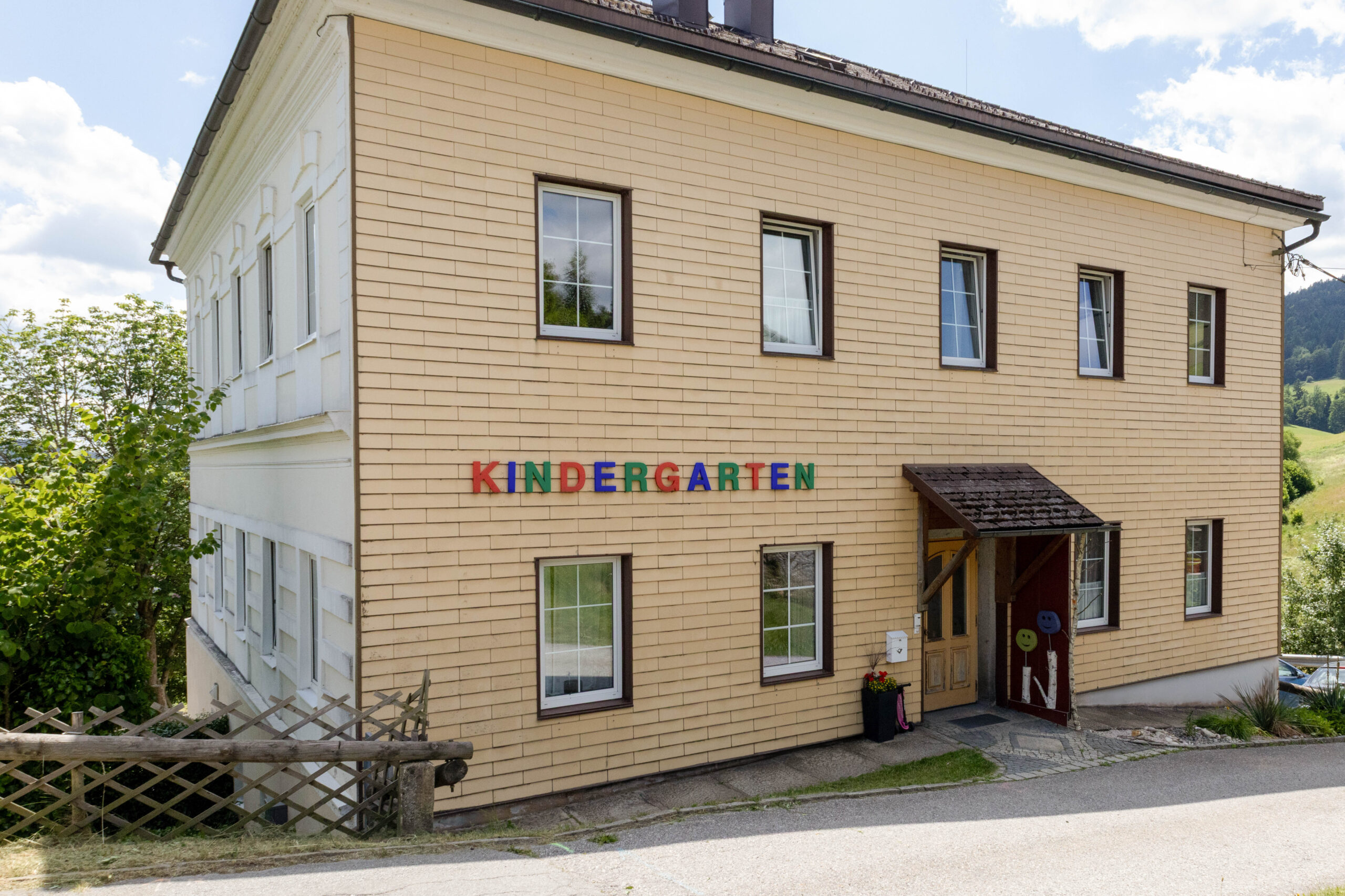 Kindergarten Haus